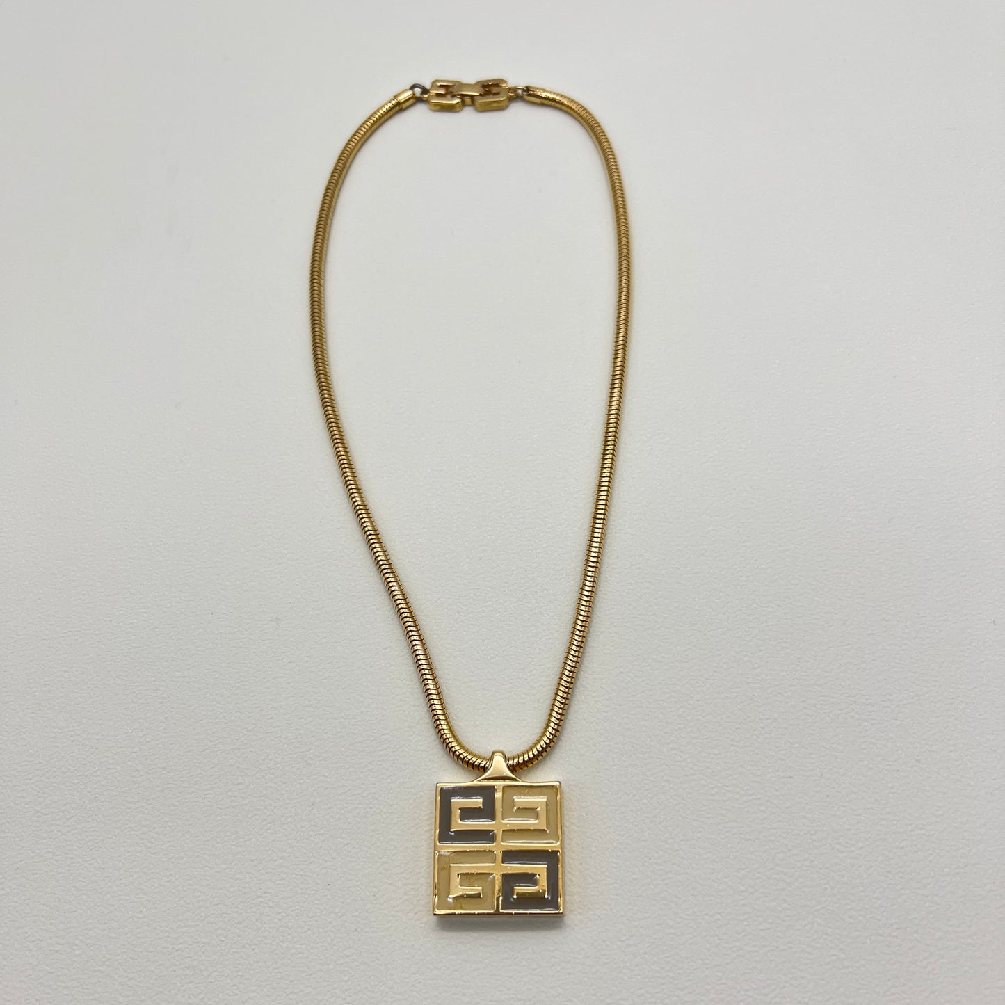 Givenchy Vintage 4G Logo Grey and Beige Color Pendant Golden Necklace