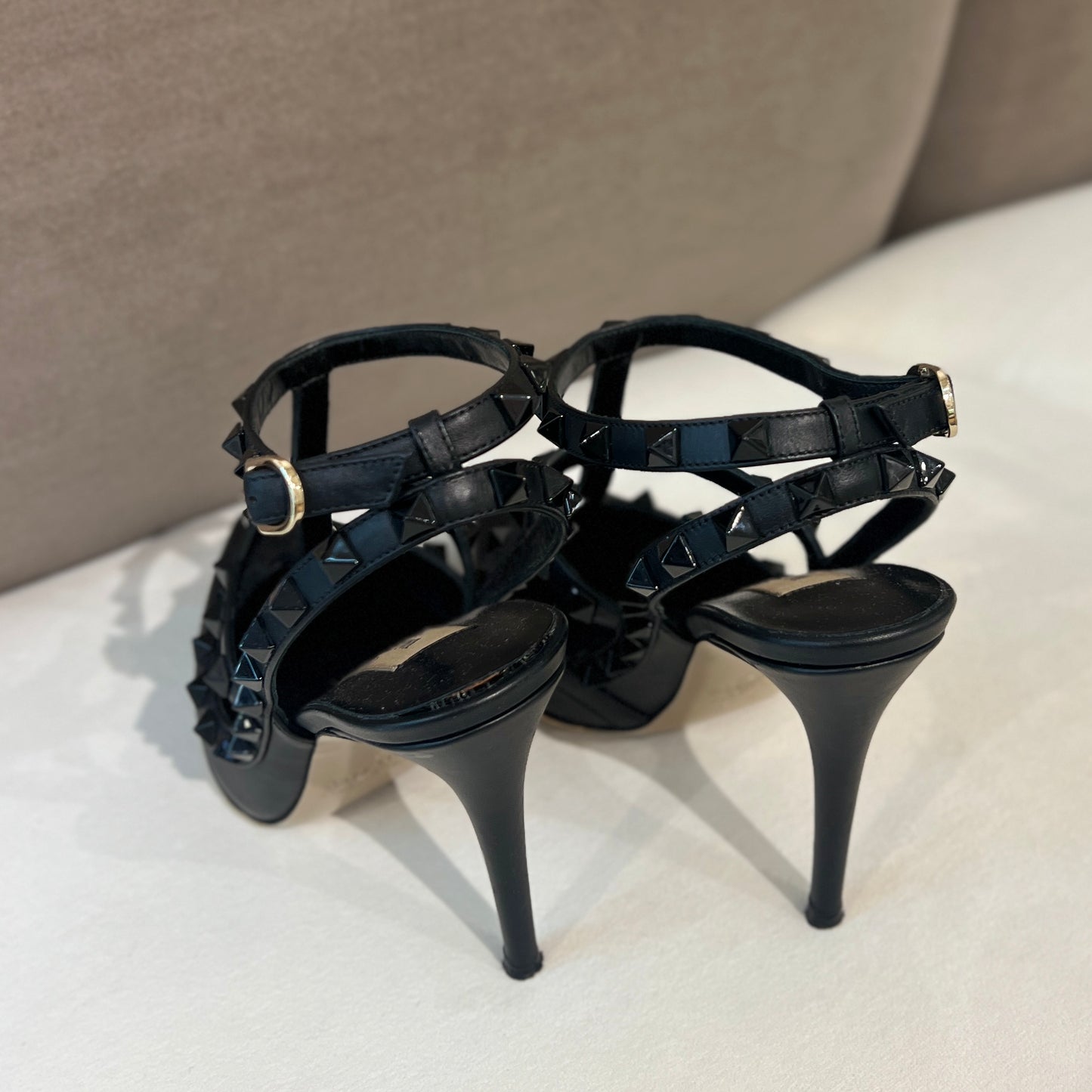 Valentino Vintage Rocketed Ankle Strap Pump In Black Leather (Size 36.5)