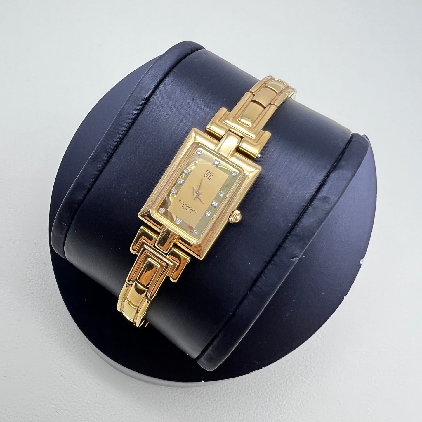 紀梵希 (Givenchy) 復古長方形象牙白金色女士腕錶