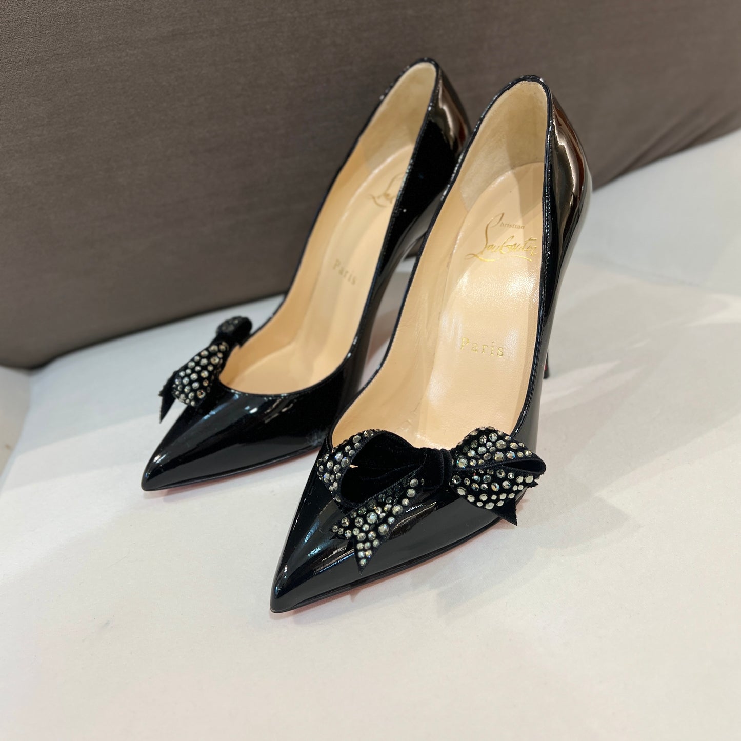Christian Louboutin Patent Leather Pumps With Shining Ribbon (Size 35)