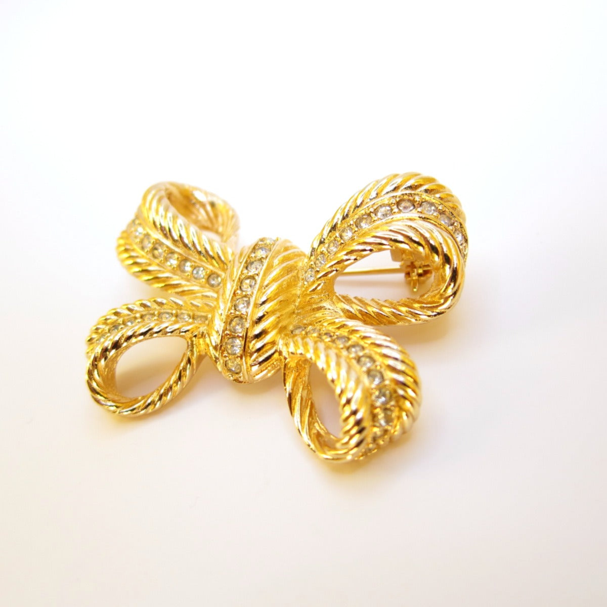 Christian Dior Vintage Ribbon Motif with Rhinestone Golden Brooch