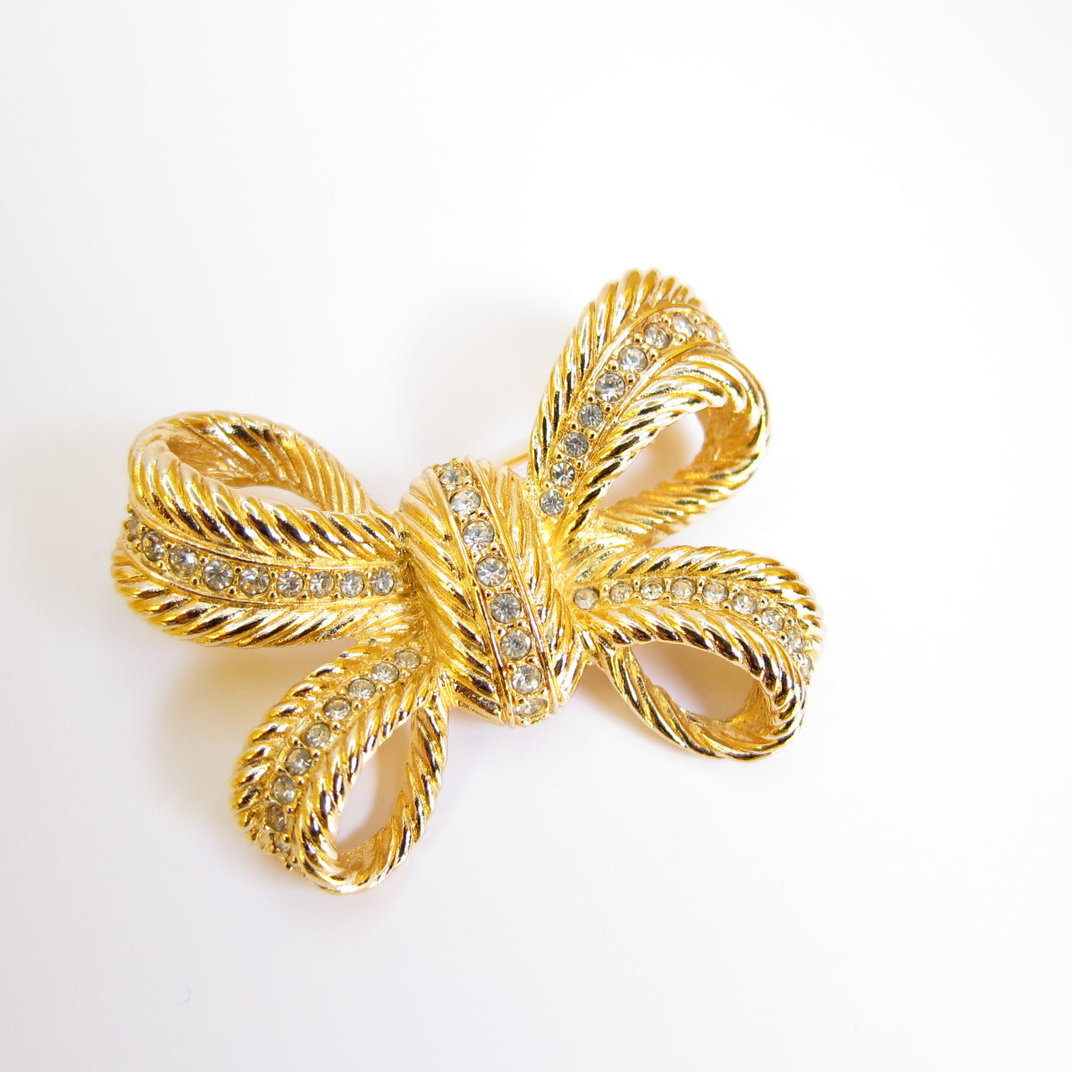 Christian Dior Vintage Ribbon Motif with Rhinestone Golden Brooch