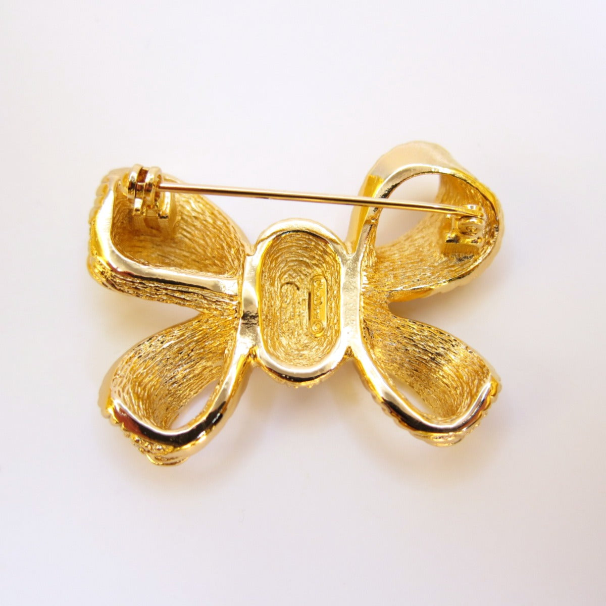 Christian Dior Vintage Ribbon Motif with Rhinestone Golden Brooch
