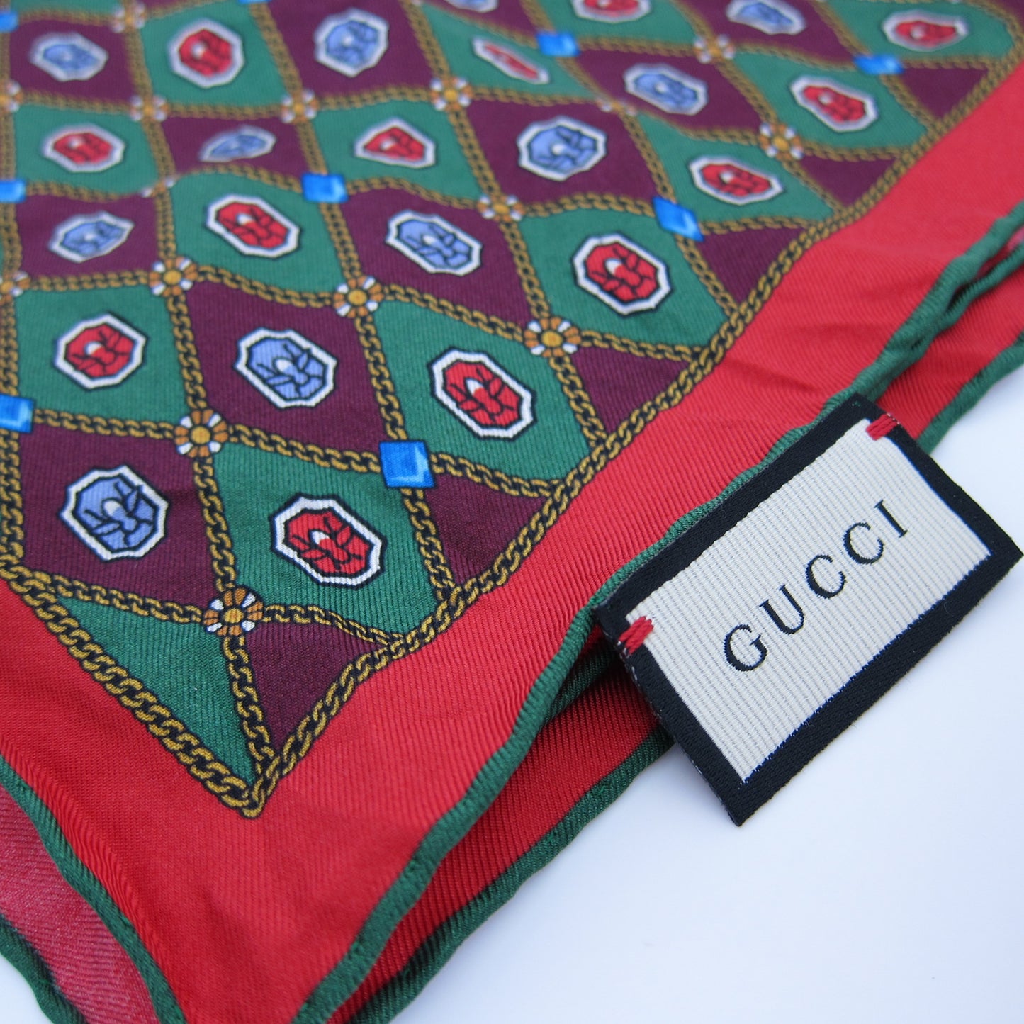 Gucci Vintage Argyle Chain Print Scarf