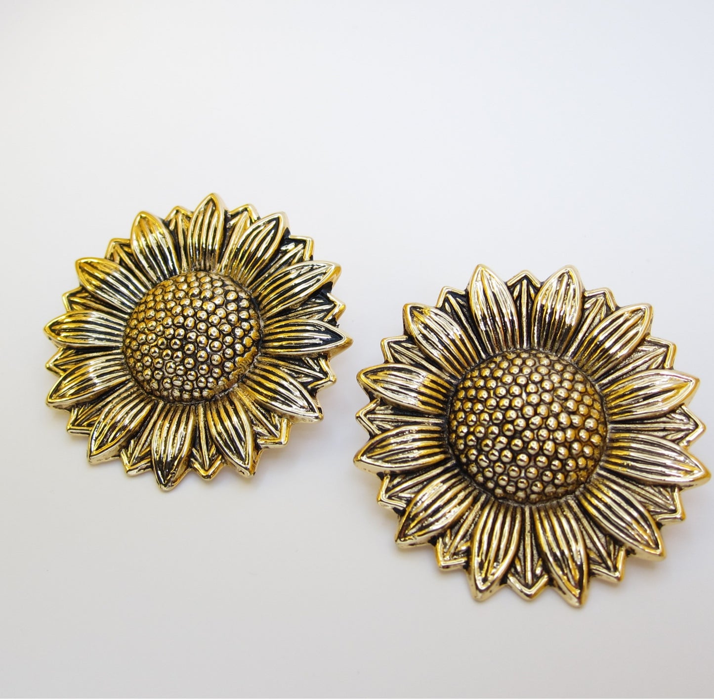 Kenzo Vintage Sunflower Motif Golden Clip-on Earrings