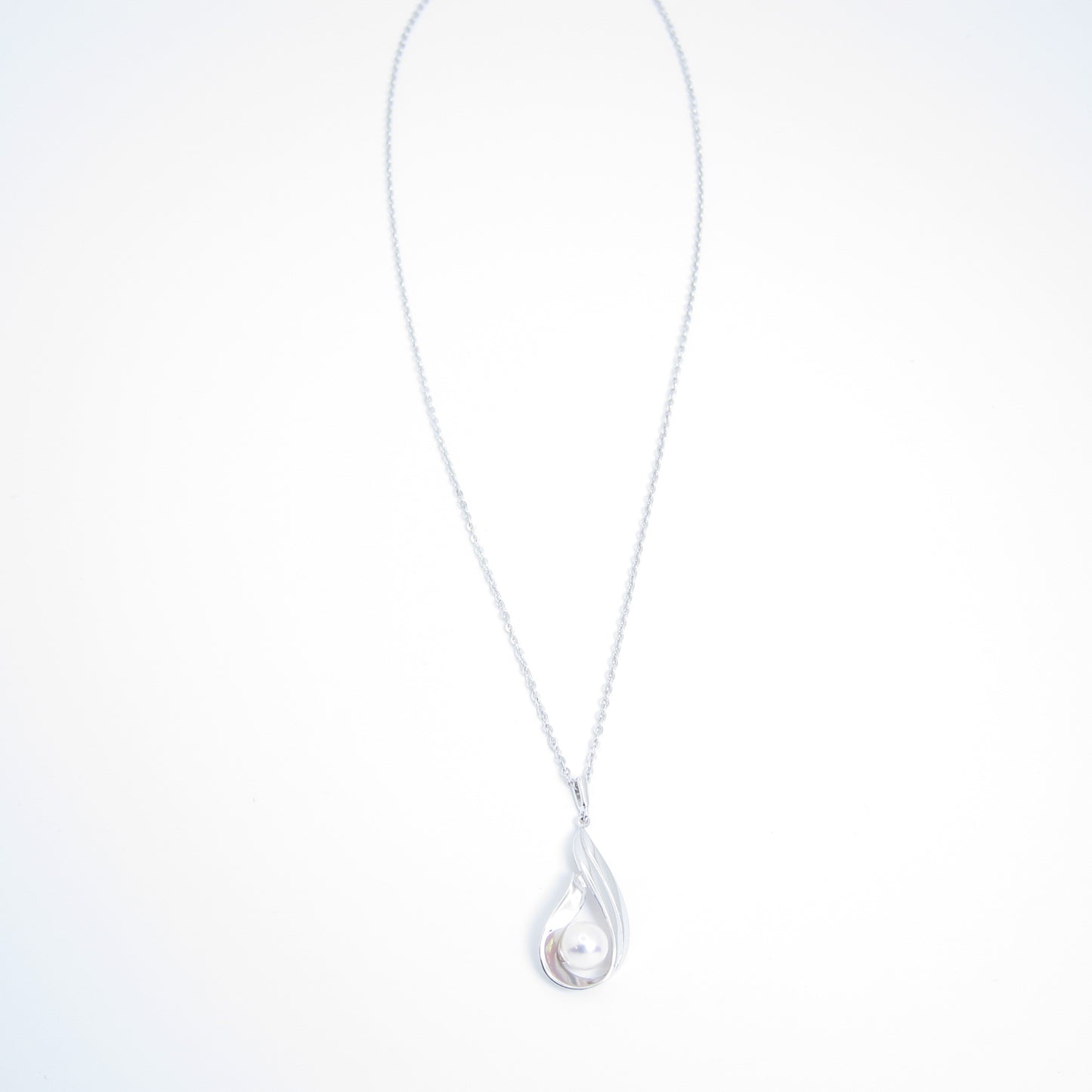 Mikimoto Vintage Akoya Pearl with Drop Shape Pendant Silver Necklace