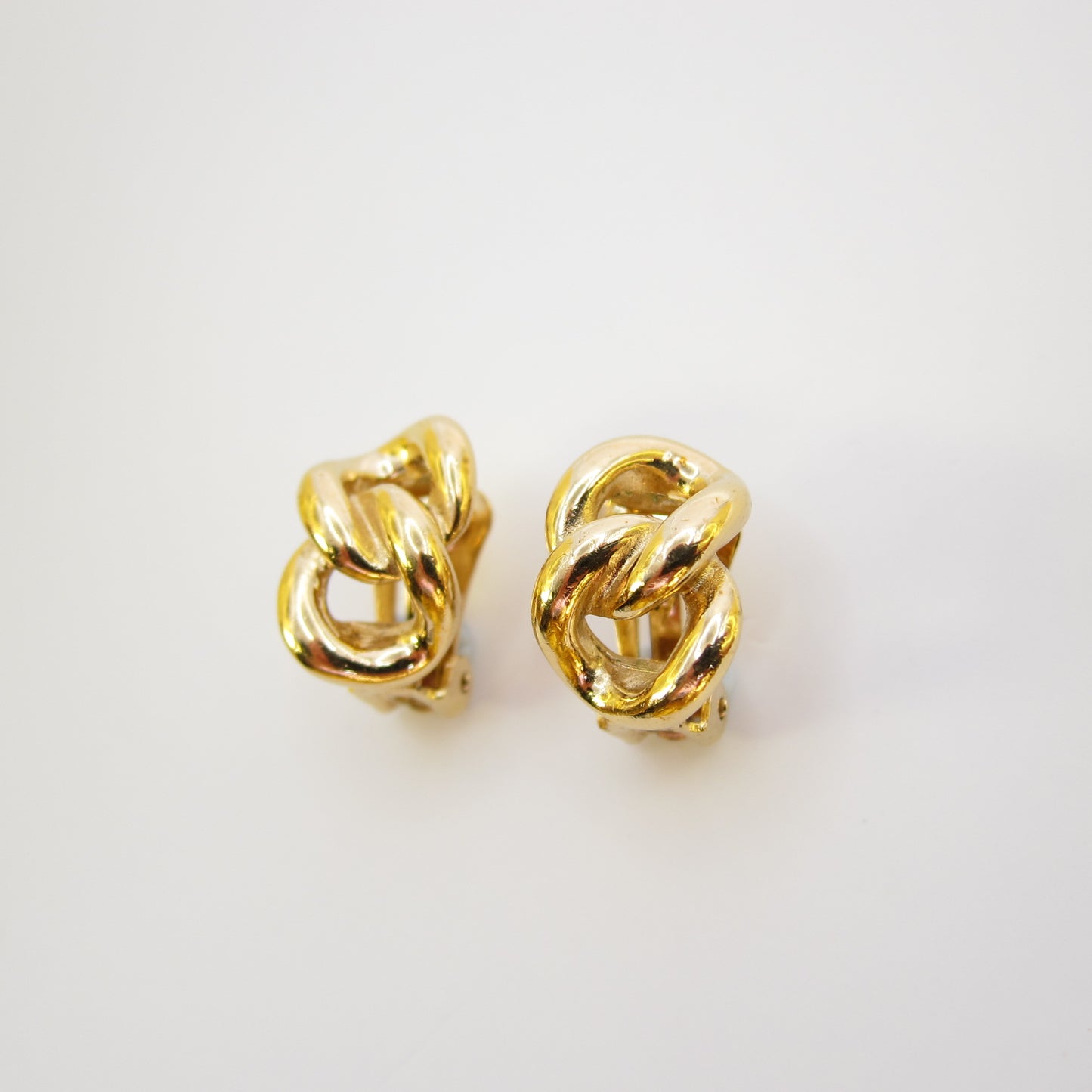Christian Dior Vintage Link Golden Clip-on Earrings