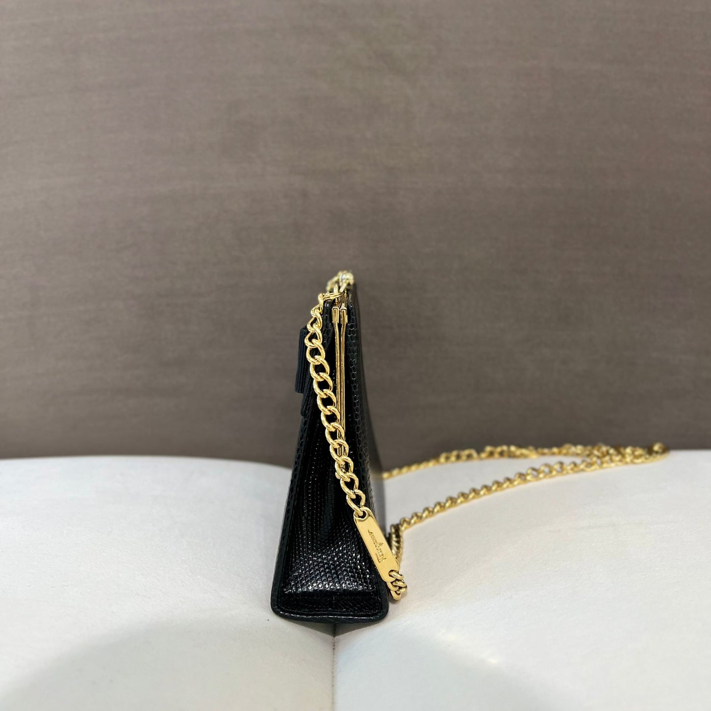 Ferragamo Vintage Mini Black Lizard Shoulder Bags With Golden Chain