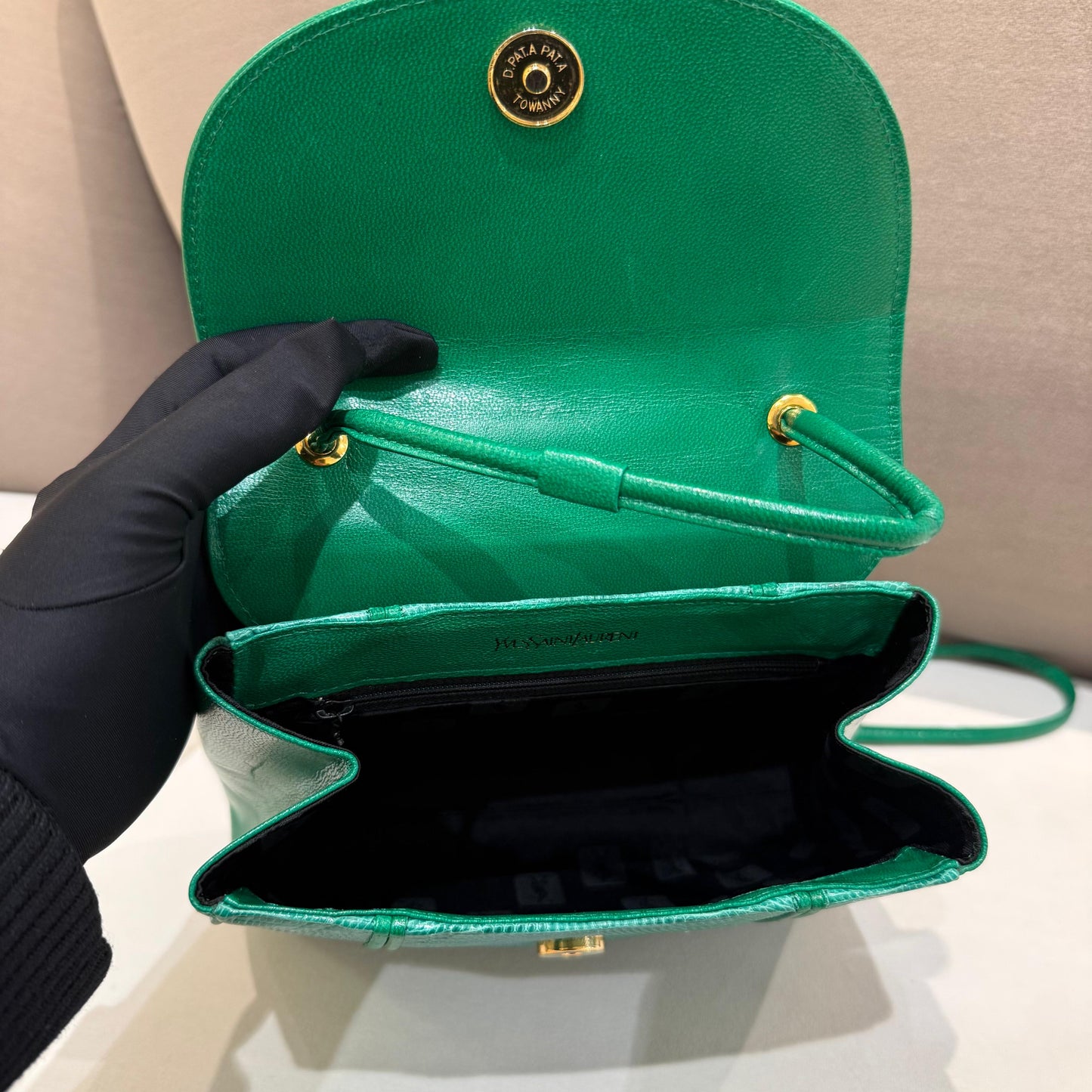 Yves Saint Laurent Vintage Green Lizard Embossed Leather Shoulder Bag