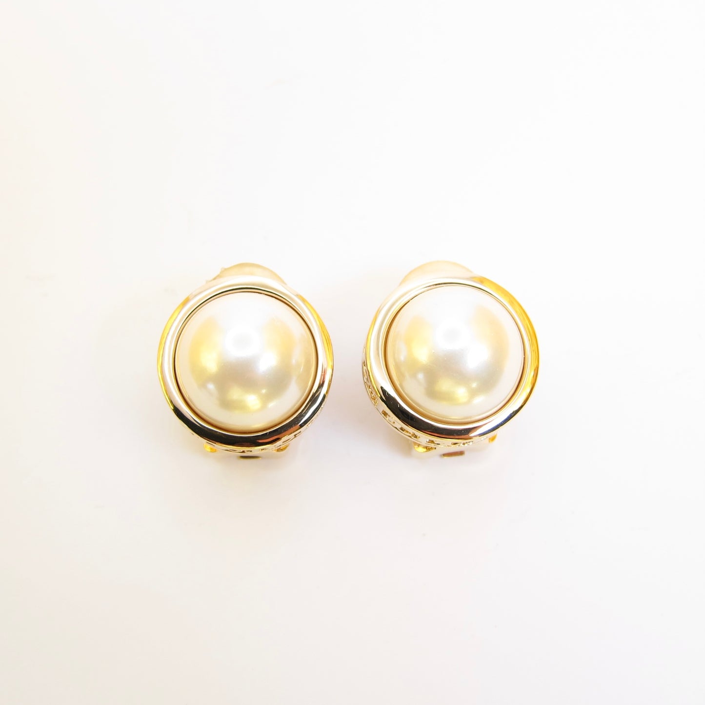 Christian Dior Vintage Round Shape Pearl Golden Clip-on Earrings