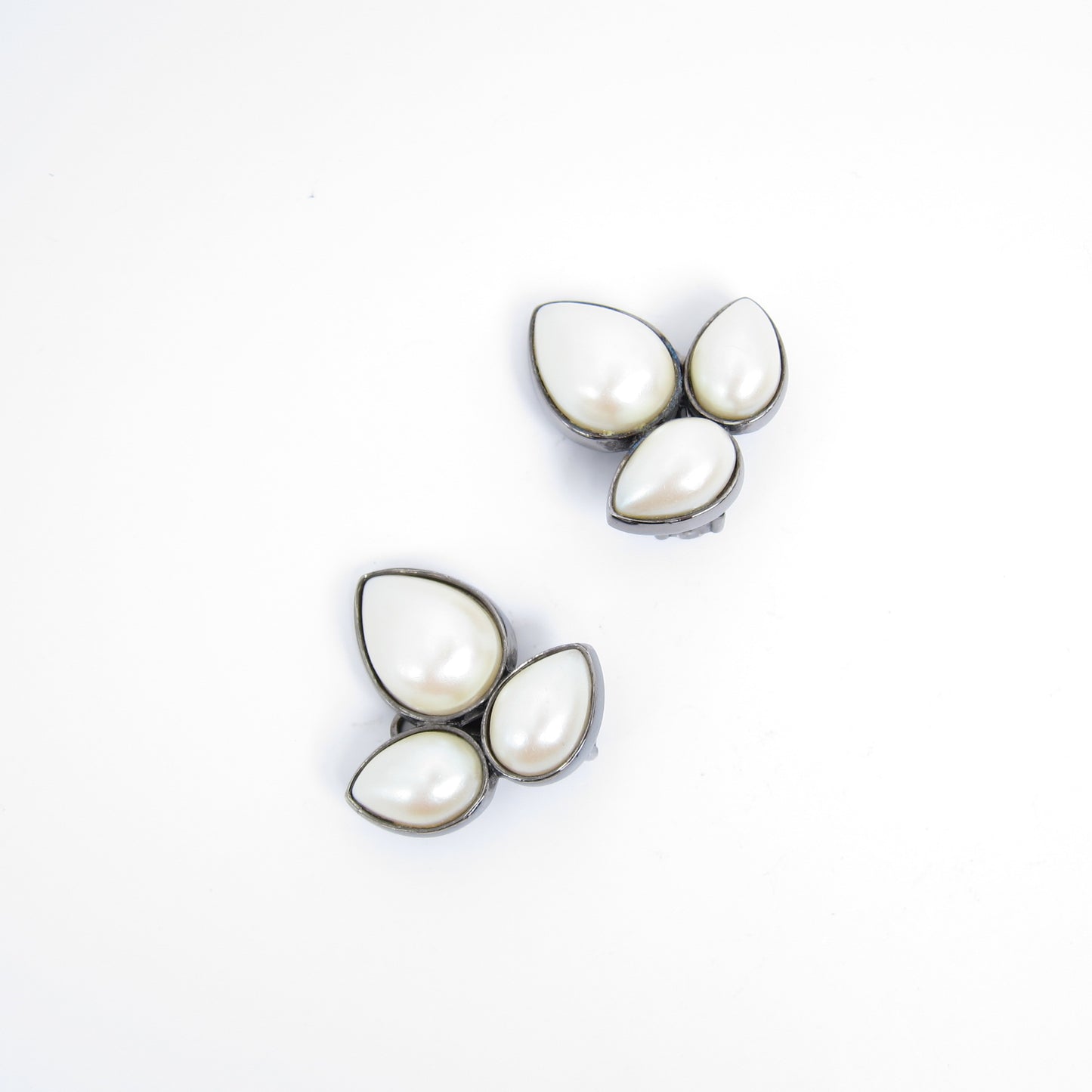 Givenchy Vintage Drop Shape Pearl Clip-on Earrings