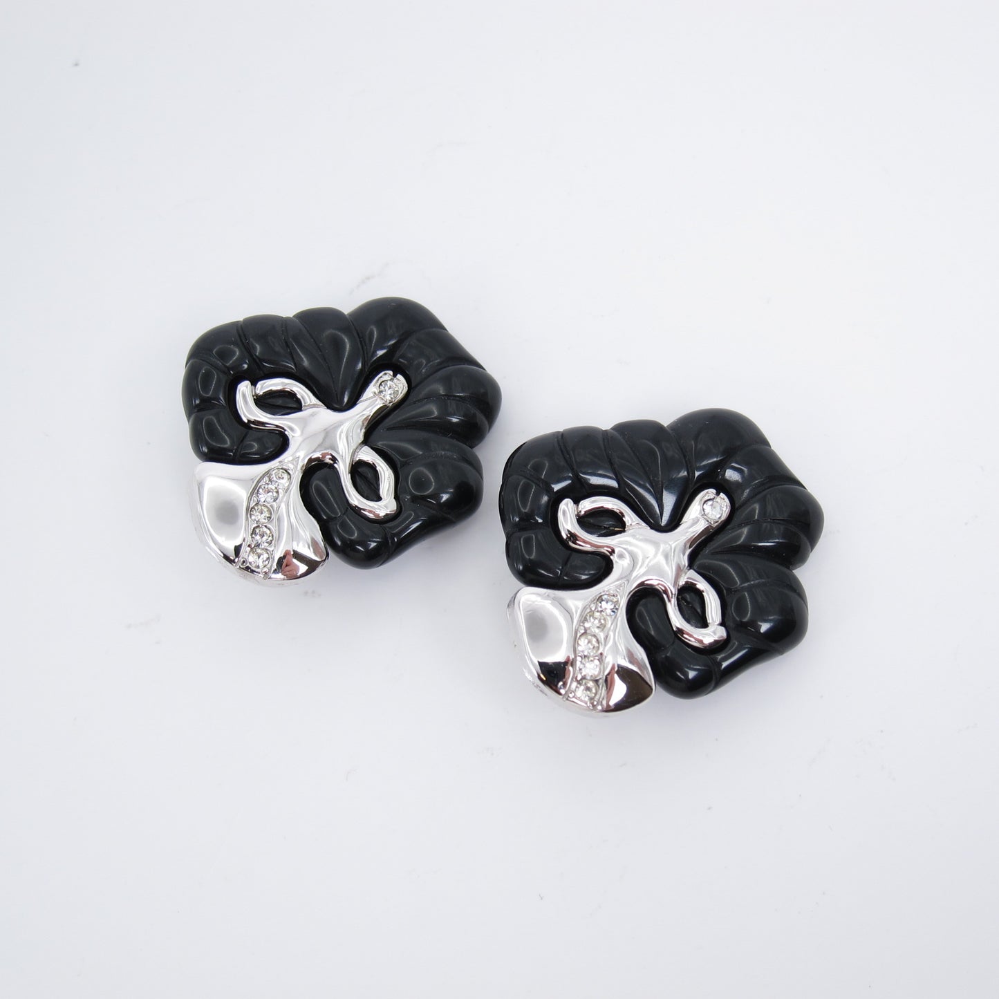 紀梵希復古時尚黑色鑲鑽銀色夾式耳環