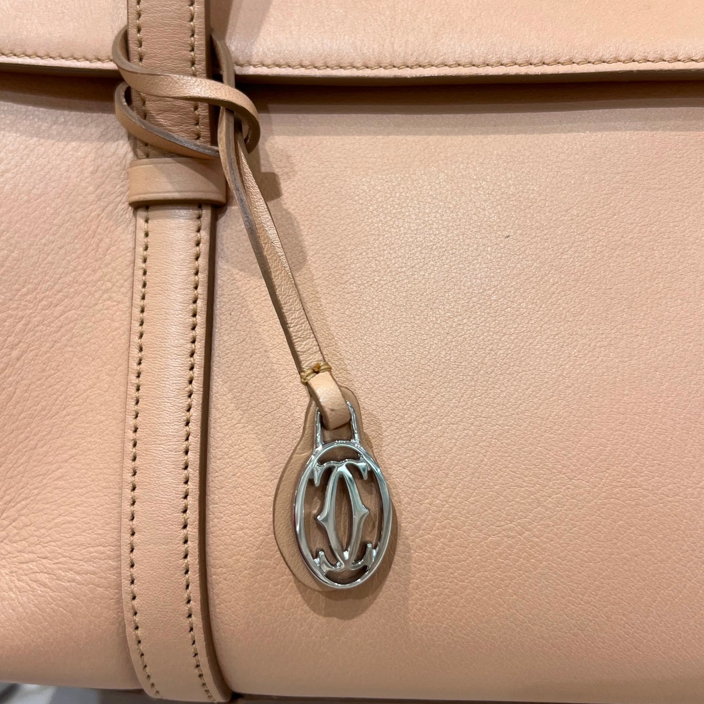 Cartier Vintage Beige Cabochon Leather Flap Handbag