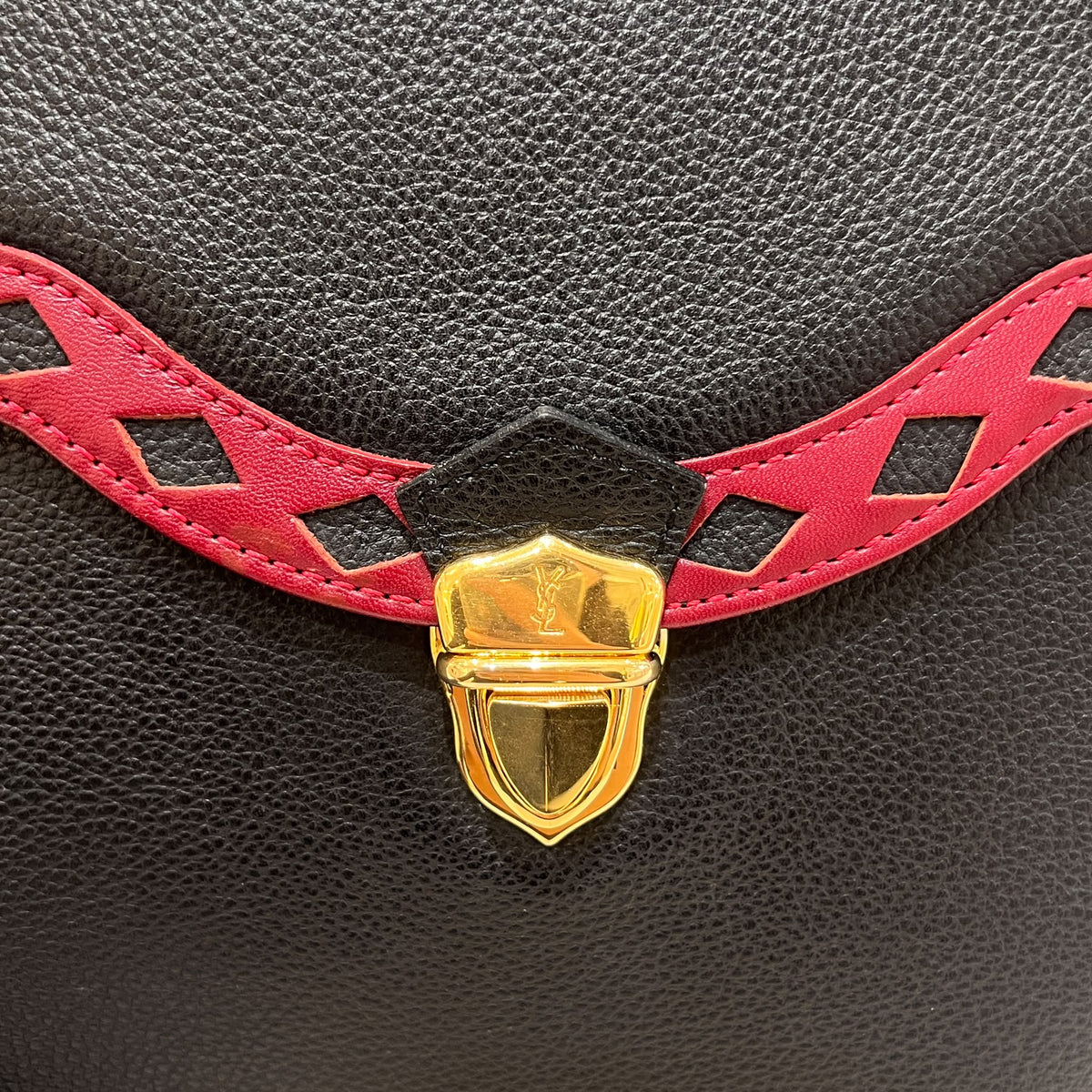 Yves Saint Laurent 中古黑色皮革紅色飾邊手袋