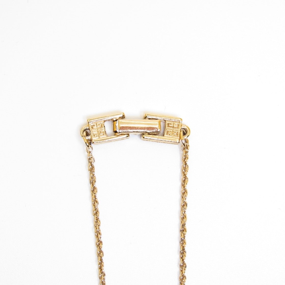 Givenchy Vintage 4G Logo In Circle and Ribbon Golden Necklace