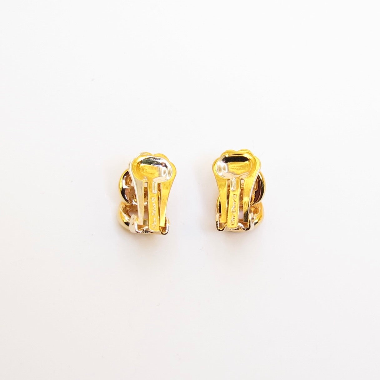 Christian Dior Vintage Link Golden Clip-on Earrings