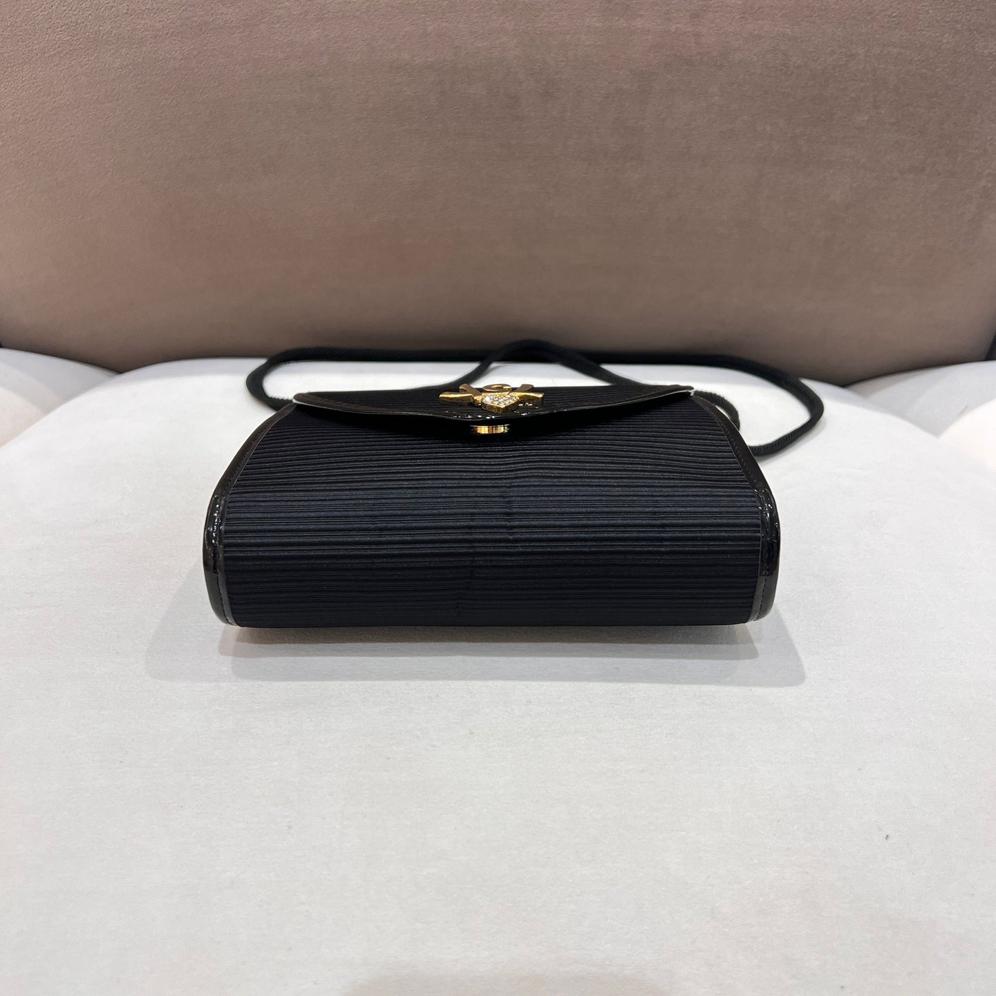 Yves Saint Laurent Vintage Ysl Heart Crystal Black Leather Shoulder Bag