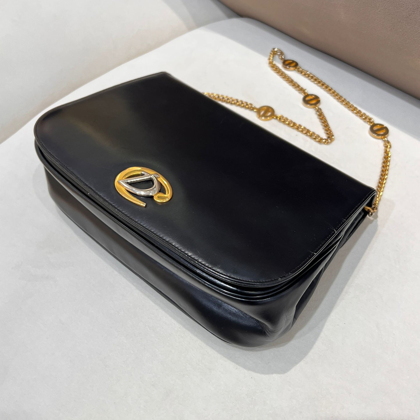 Christian Dior 復古黑色皮革 CD 標誌鏈條單肩包