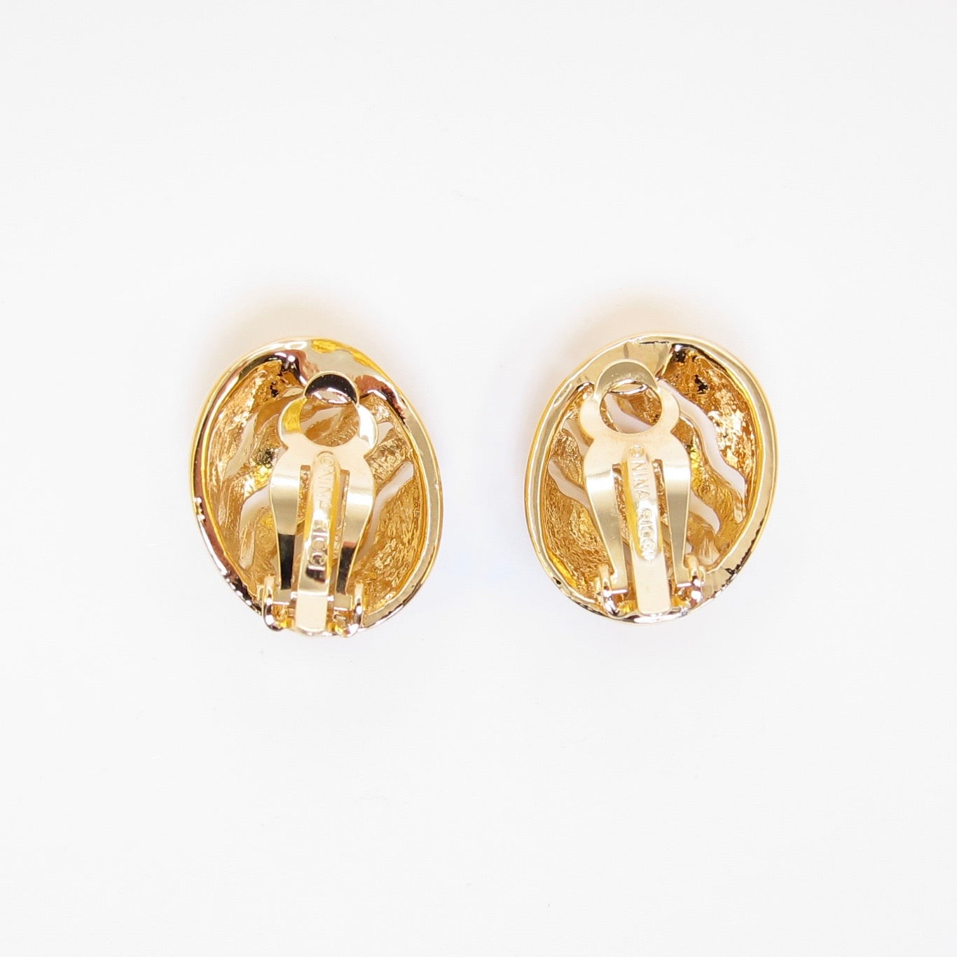 Nina Ricci Vintage Ribbed Wave Textured Golden Clip-on Earrings