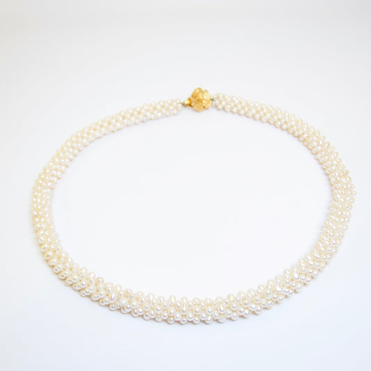 No Brand Vintage Freshwater Pearl Necklace with Golden Flower Buckle