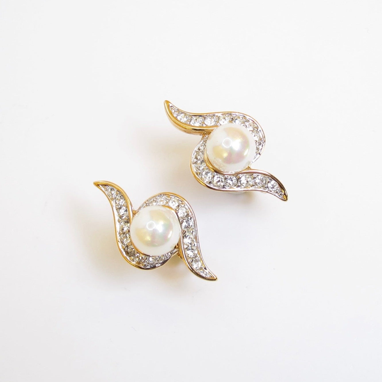 Nina Ricci Vintage Pearl and Rhinestone Golden Clip-on Earrings