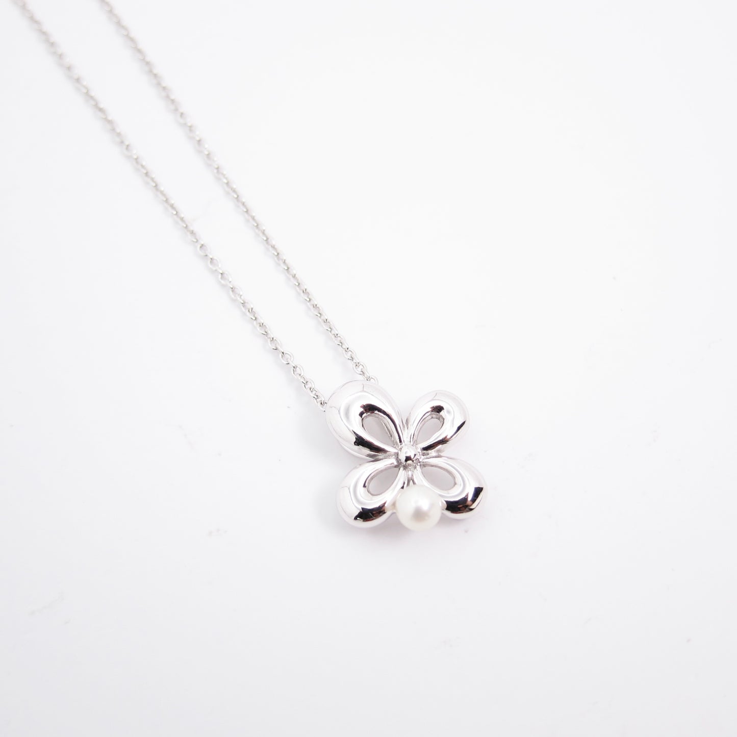 Tasaki Vintage Flower Motif with Pearl Silver Necklace