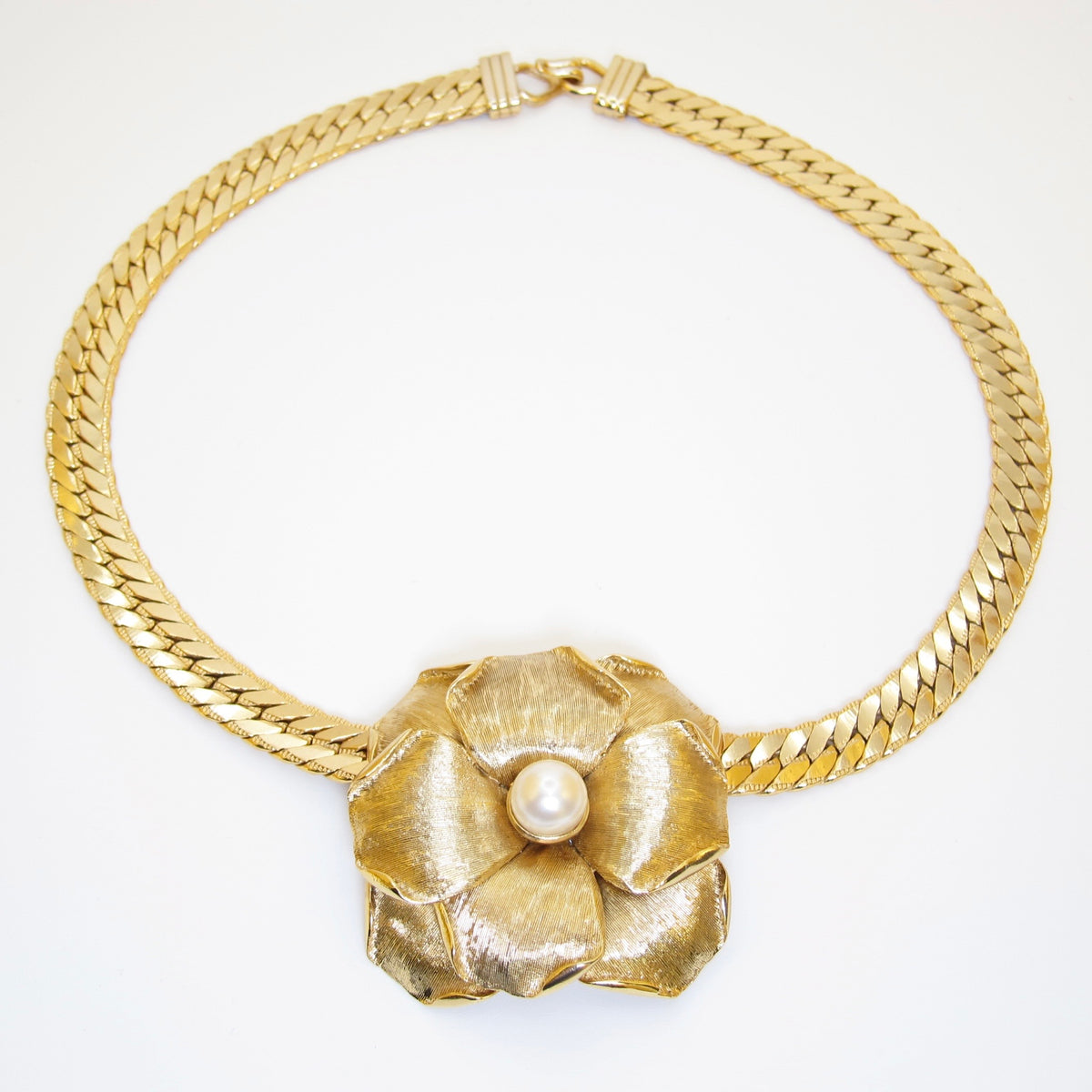 Balenciaga Vintage Flower Motif with Pearl Golden Necklace