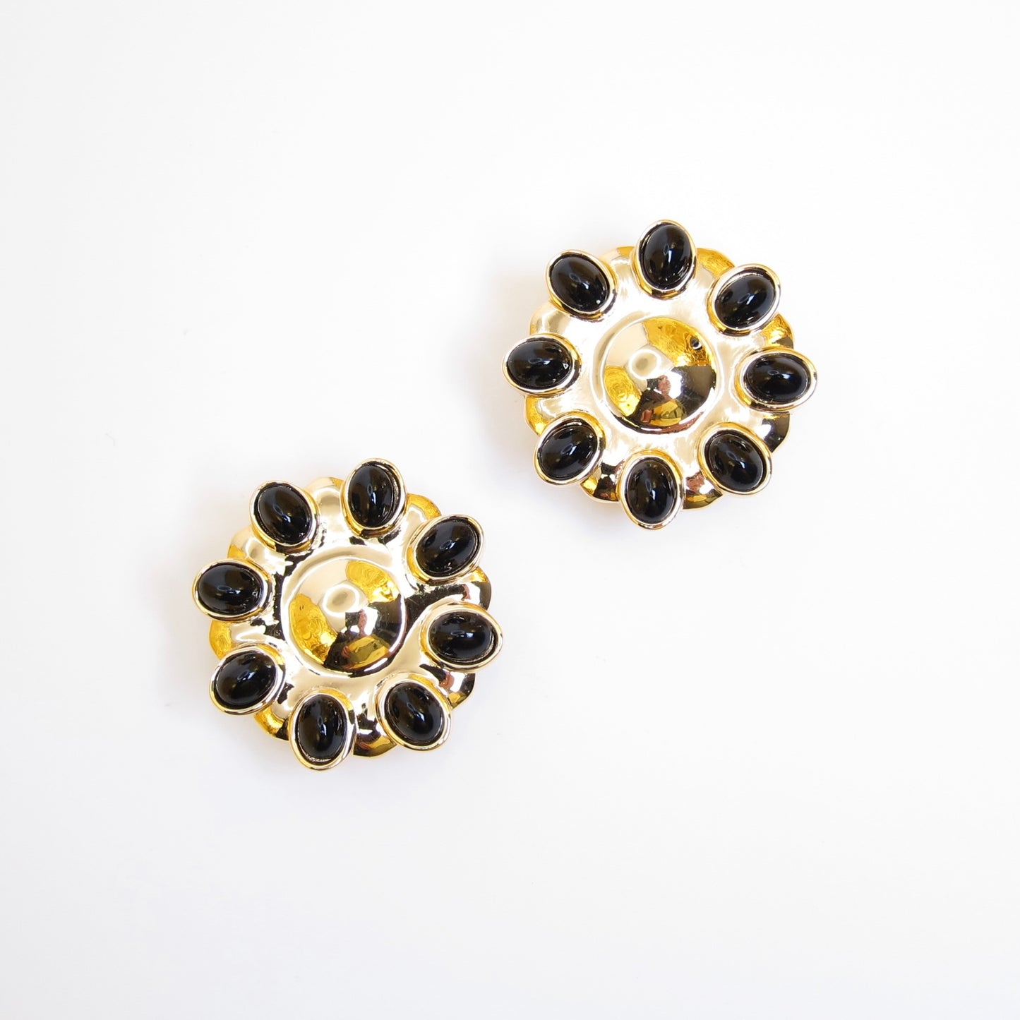Nina Ricci Vintage Black Color Stone Golden Clip-on Earrings