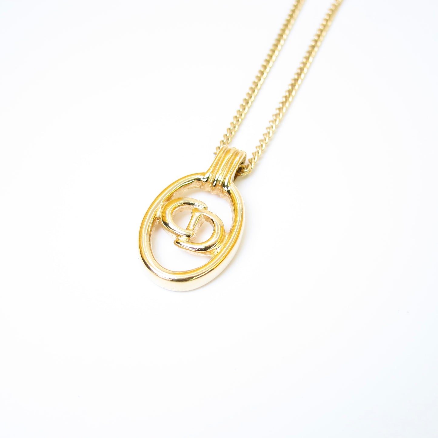Christian Dior Vintage CD Logo in Oval Shape Golden Necklace