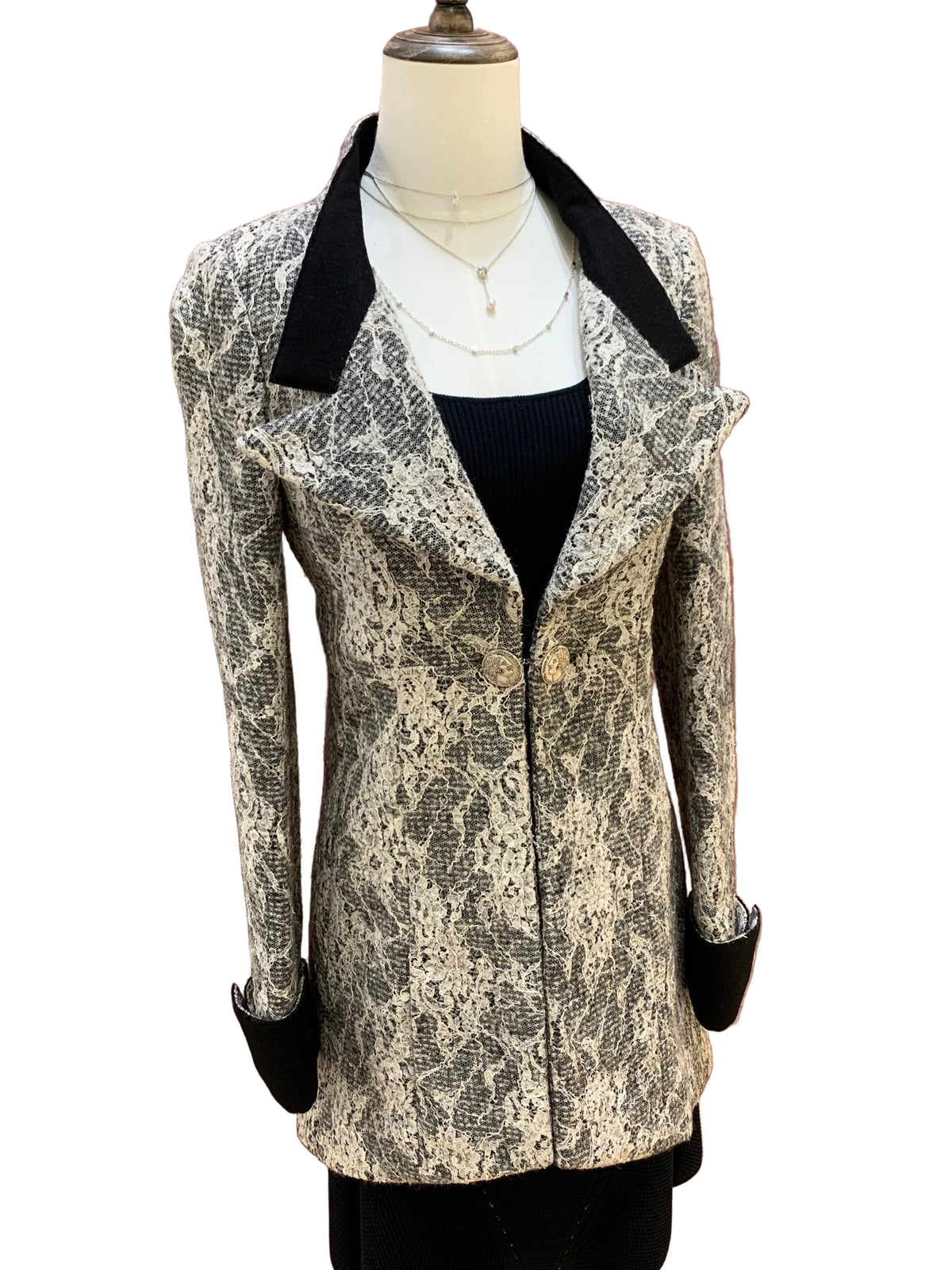 Chanel Paris À Rome Monochrome Lace Cropped Jacket Size 40