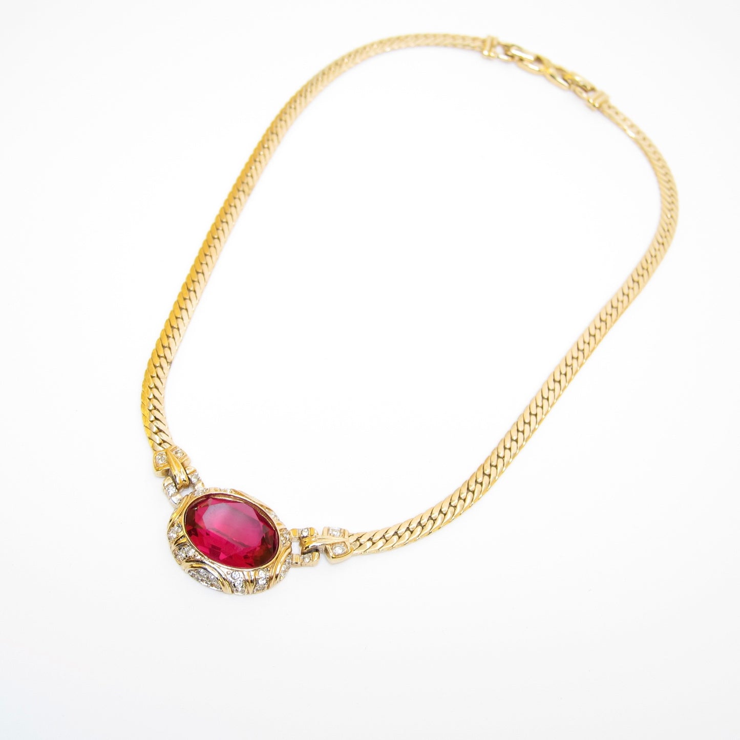 Nina Ricci Vintage Pink Cabochon Gold-Tone Necklace