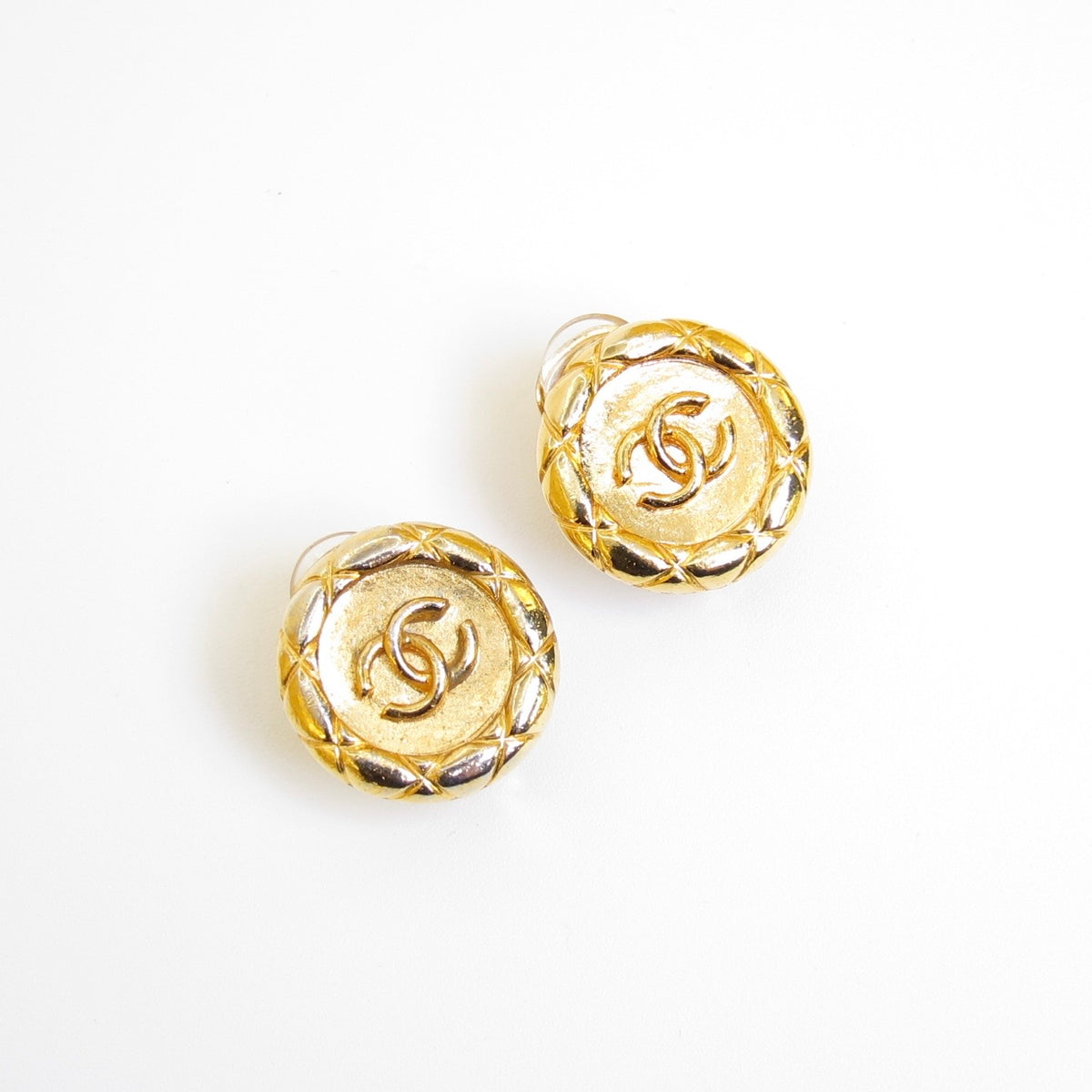 Chanel Vintage CC Logo Round Shaped Golden Clip-on Earrings