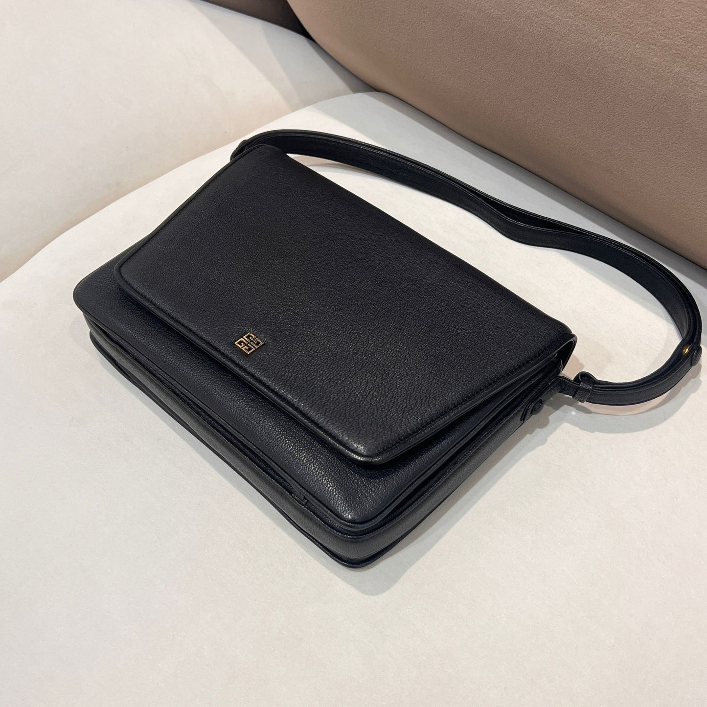 Givenchy Vintage Black Leather 4G Logo Slim Shoulder Bag