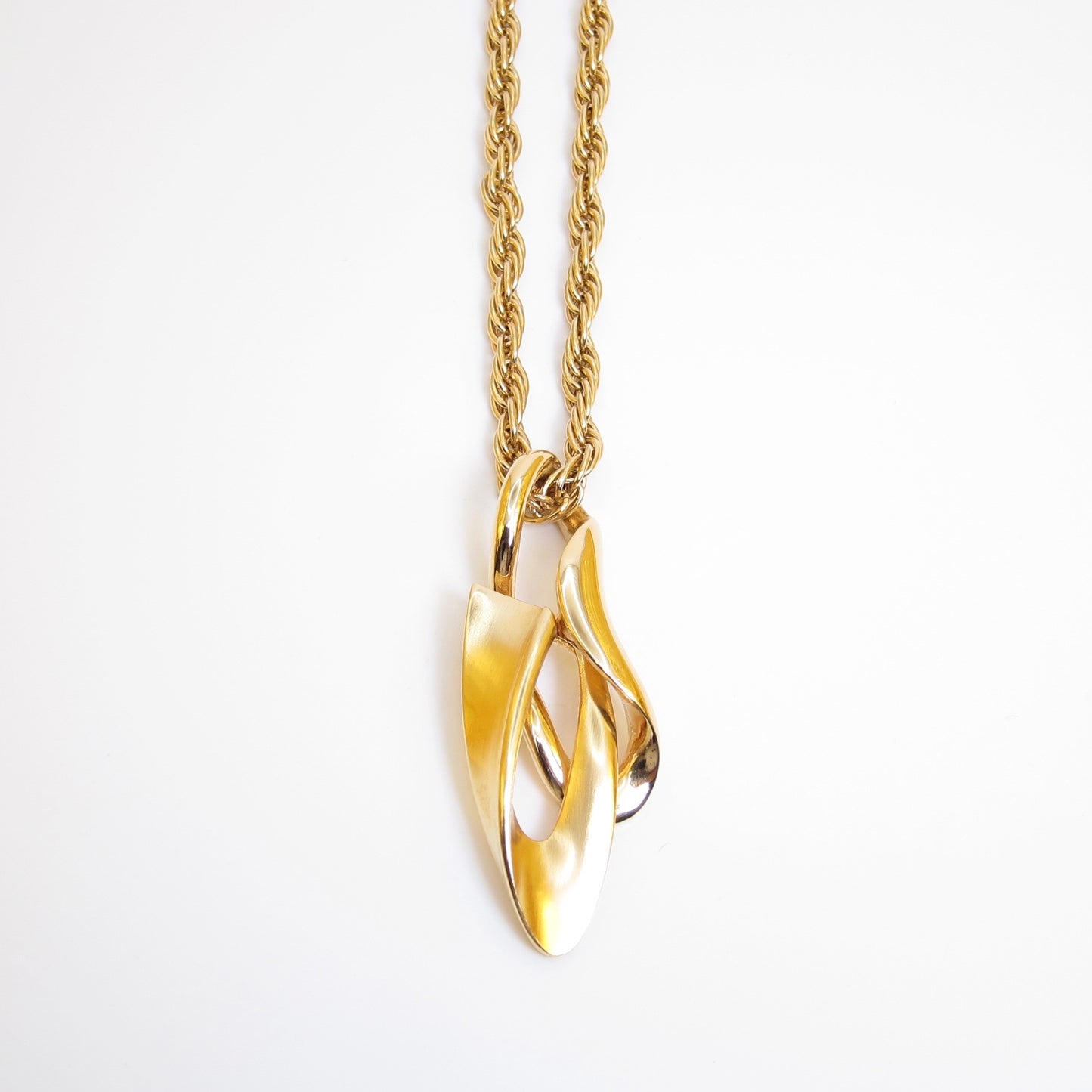 Givenchy Vintage Sculptural Wave Pendant Golden Necklace