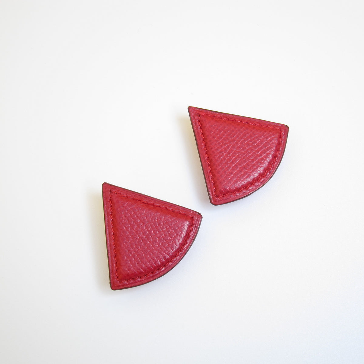 Hermès Vintage Red Leather Triangle Gold-Tone Clip-On Earrings