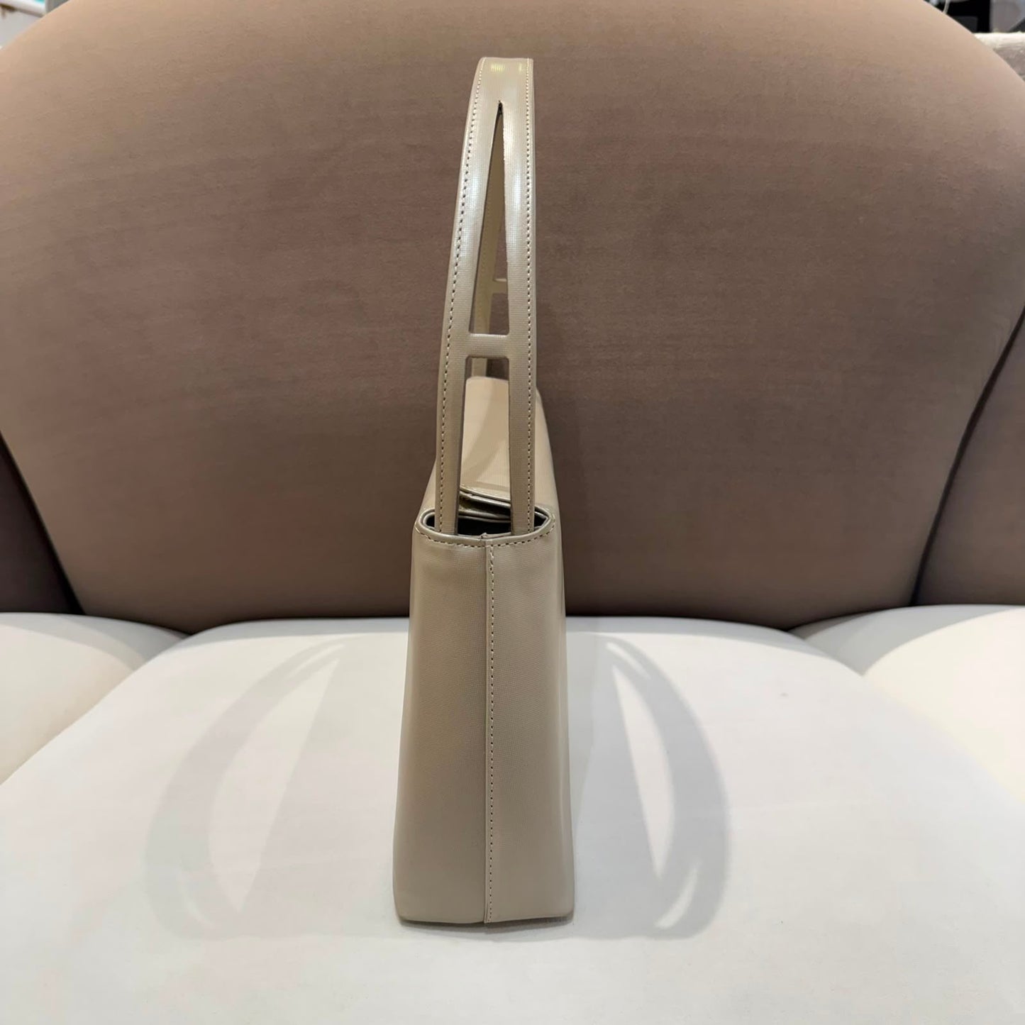Givenchy Vintage Leather Shoulder Bag – Pale Taupe