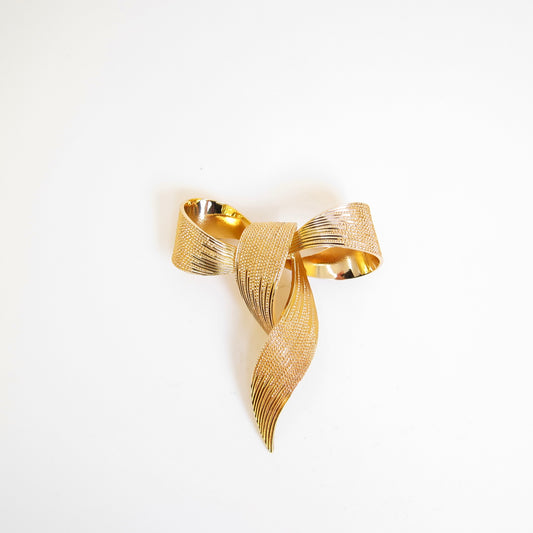 Christian Dior 復古緞帶圖案金色胸針