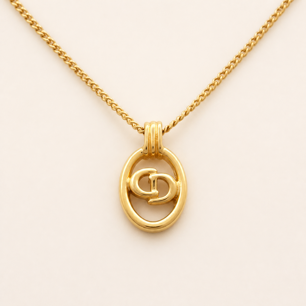 Christian Dior vintage oval cd pendant necklace