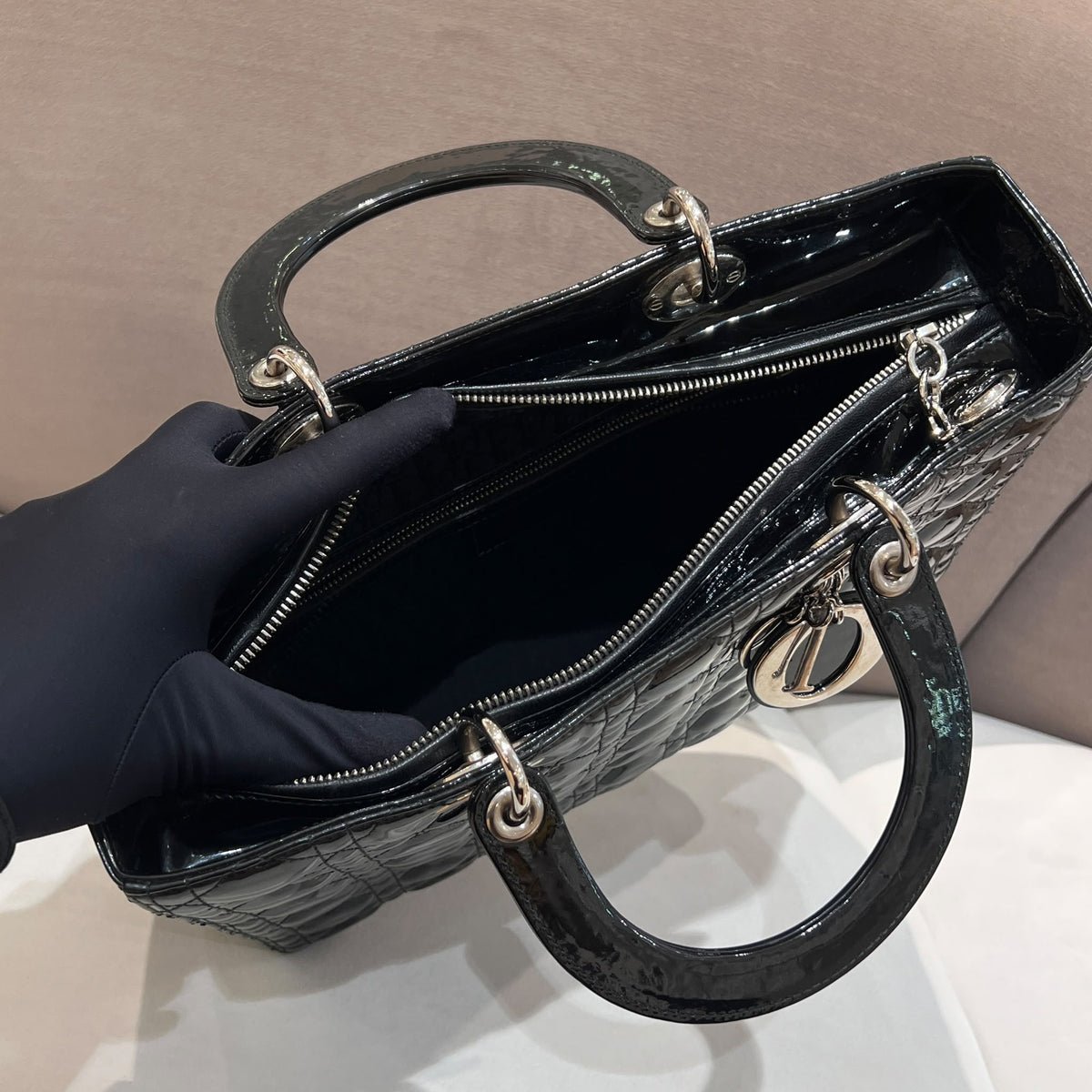 Christian Dior Lady Dior Black Cannage Large Bag - interior and zipper opening