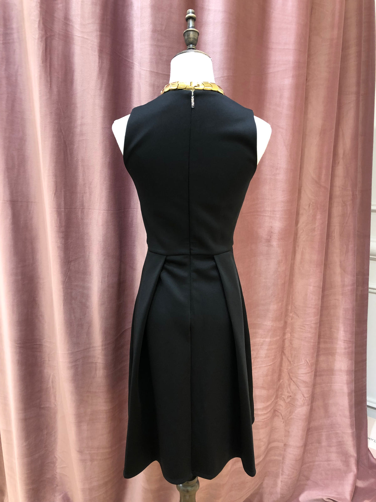 Calvin Klein Black Sleeveless Midi Dress