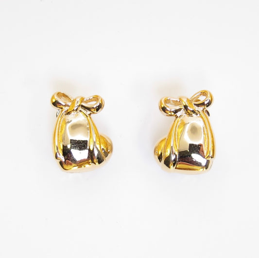 Nina Ricci Vintage Ribbon and Heart Golden Clip-on Earrings