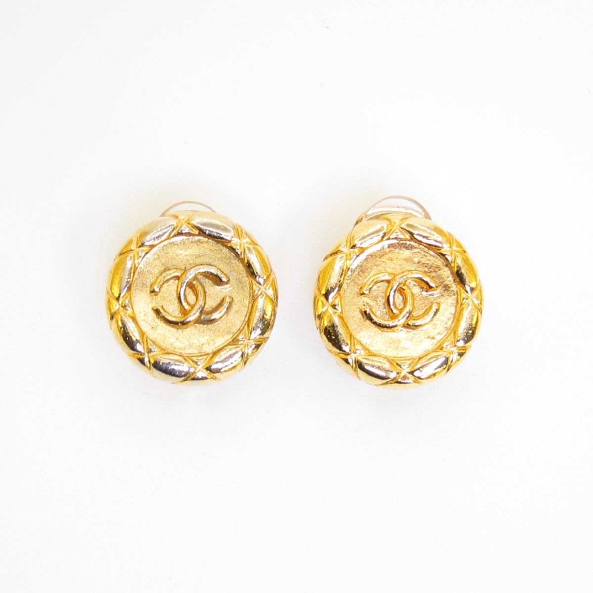 Chanel Vintage CC Logo Round Shaped Golden Clip-on Earrings
