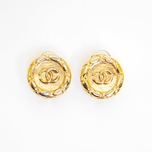 Chanel Vintage CC Logo Round Shaped Golden Clip-on Earrings