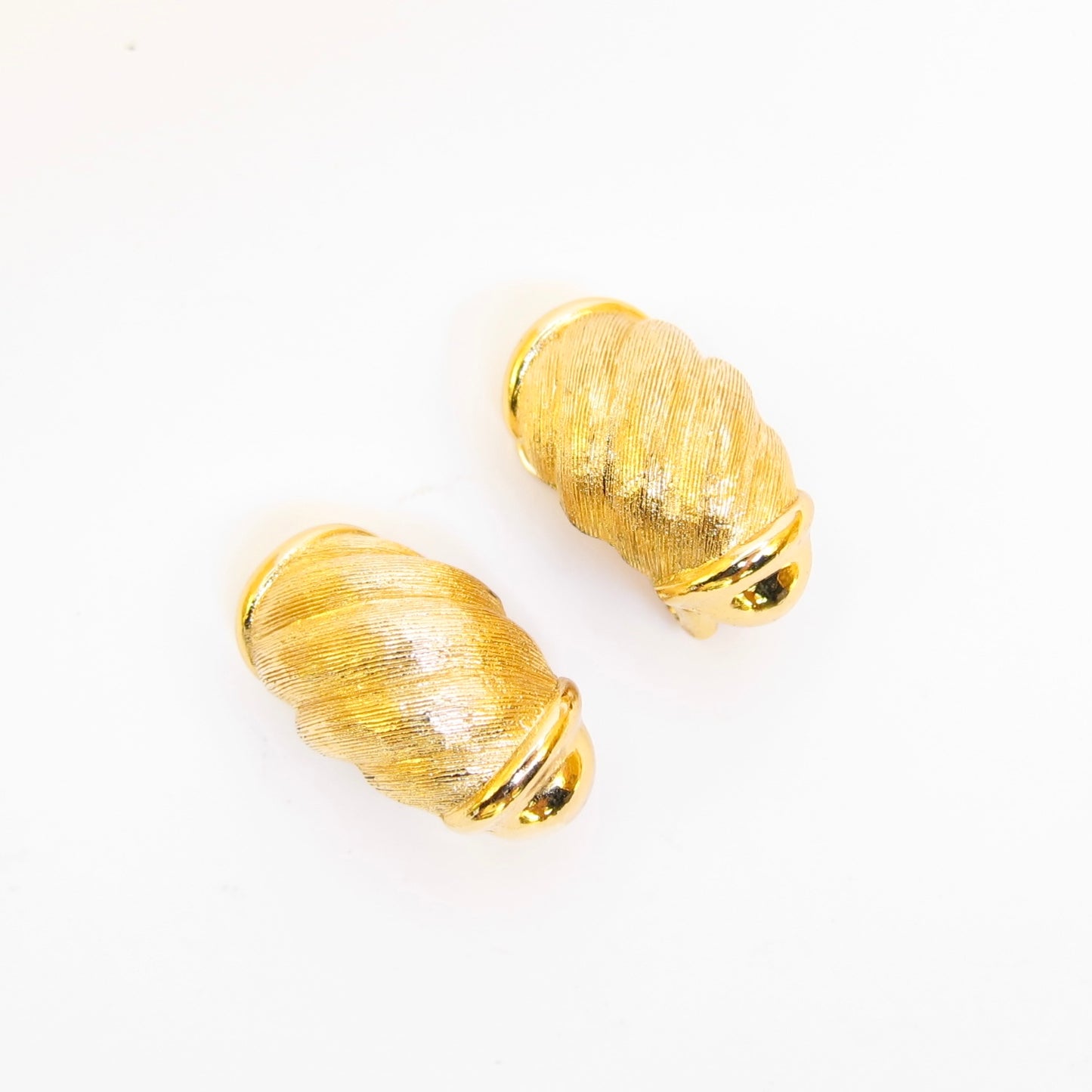 Christian Dior Vintage Stylish Golden Clip-on Earrings