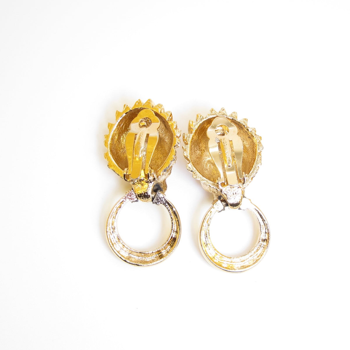 Nina Ricci Gold-Tone Lion Head Ring Drop Clip-On Earrings