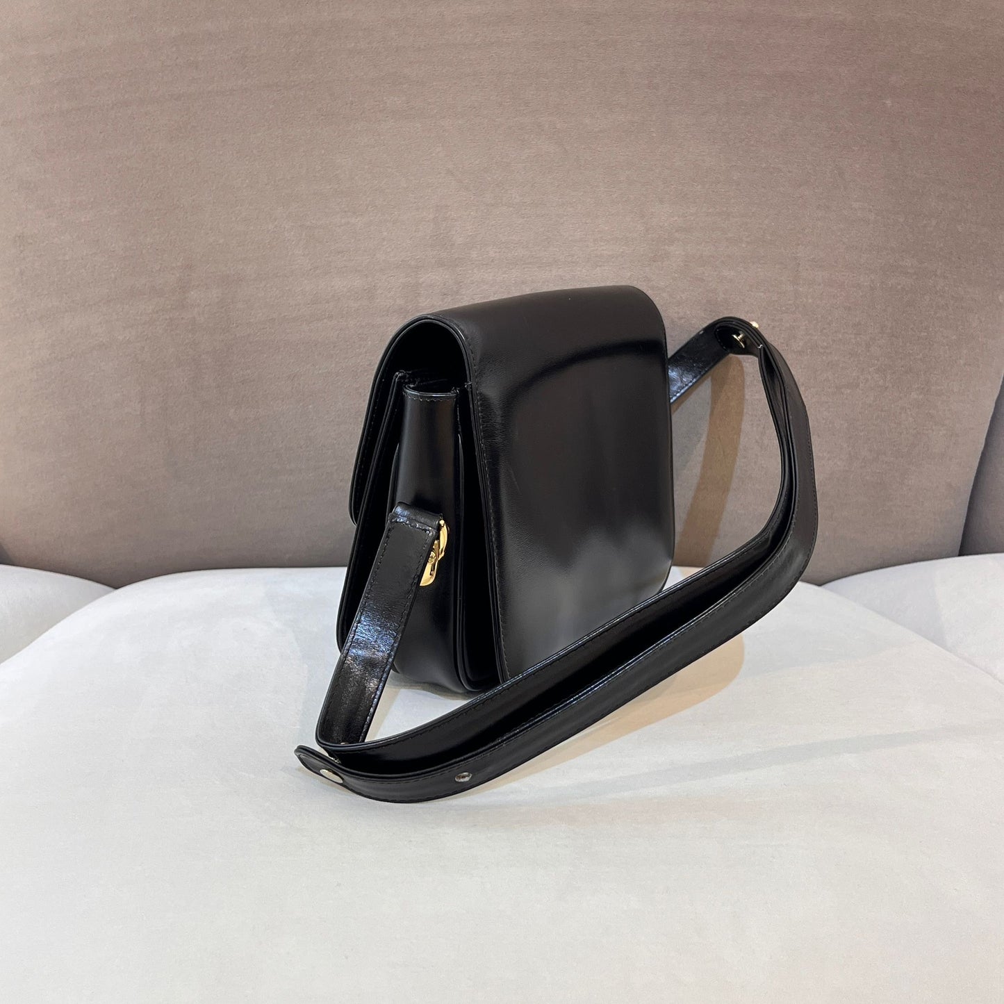 Celine Vintage Horse Carriage Black Leather Shoulder Bag