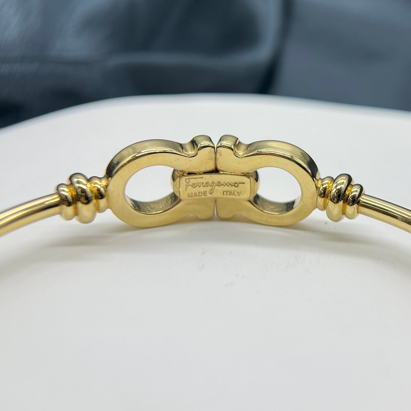 Ferragamo Logo Bangles In Gold Color