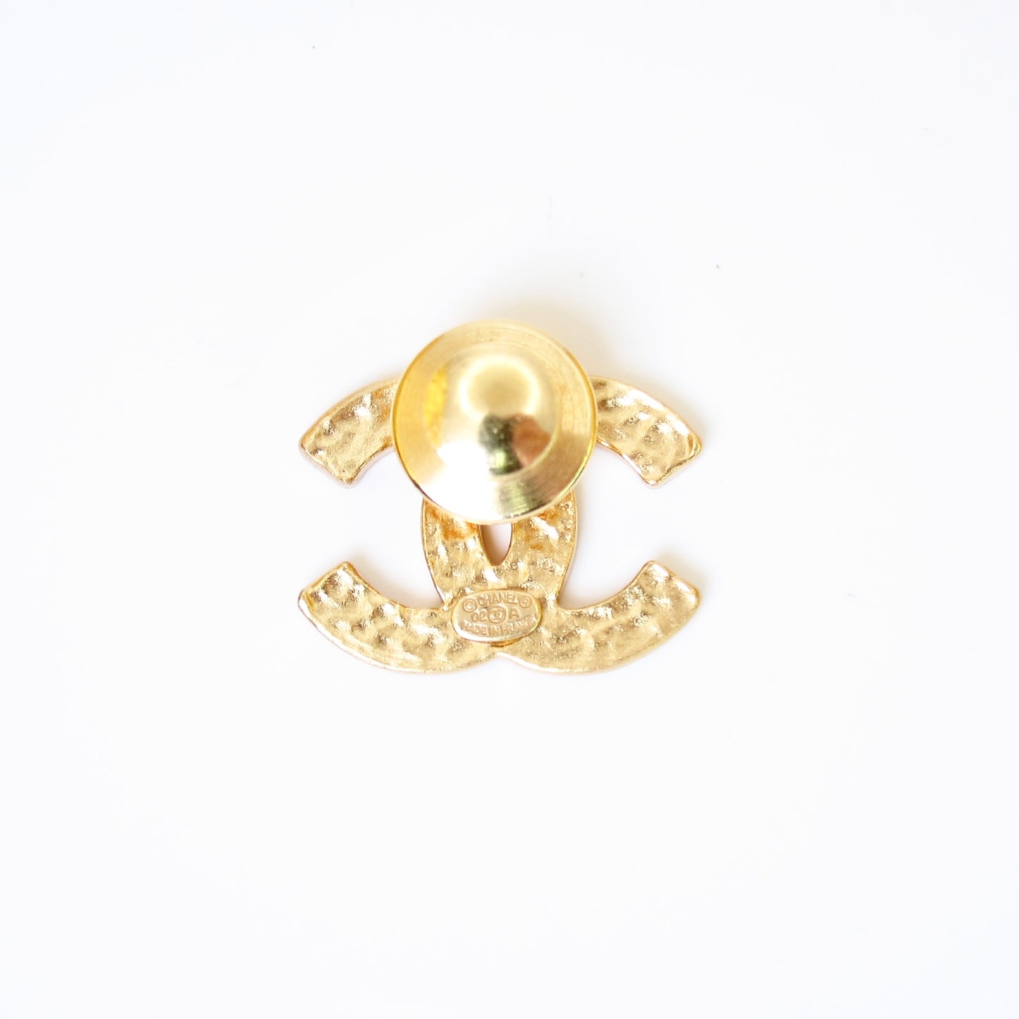 Chanel Vintage CC Logo Black Enamelled Golden Brooch