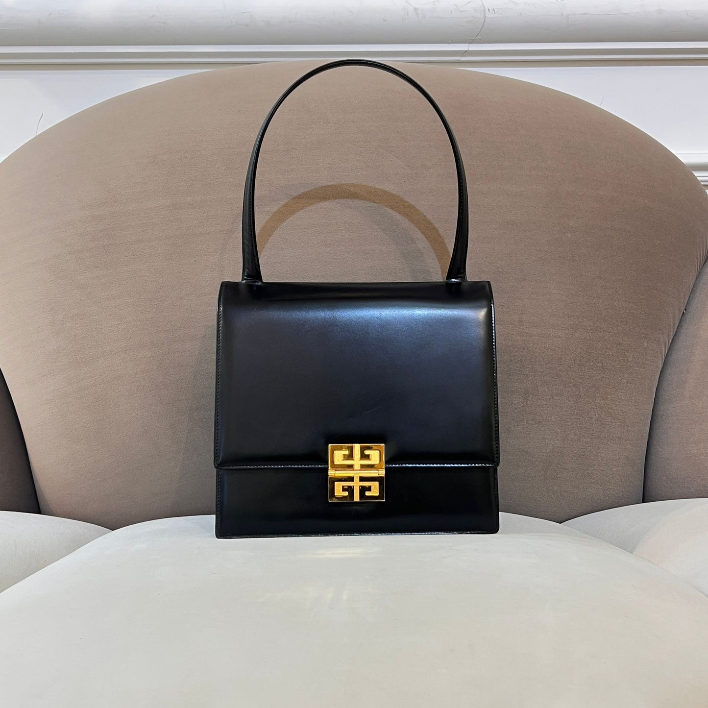 Givenchy Vintage 4G Logo Black Smooth Leather Shoulder Bag