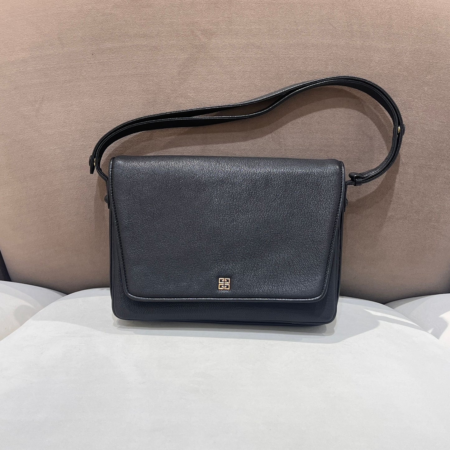 Givenchy Vintage Black Leather 4G Logo Slim Shoulder Bag